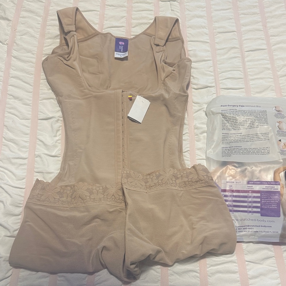 Elegant Beige Shapewear Bodysuit